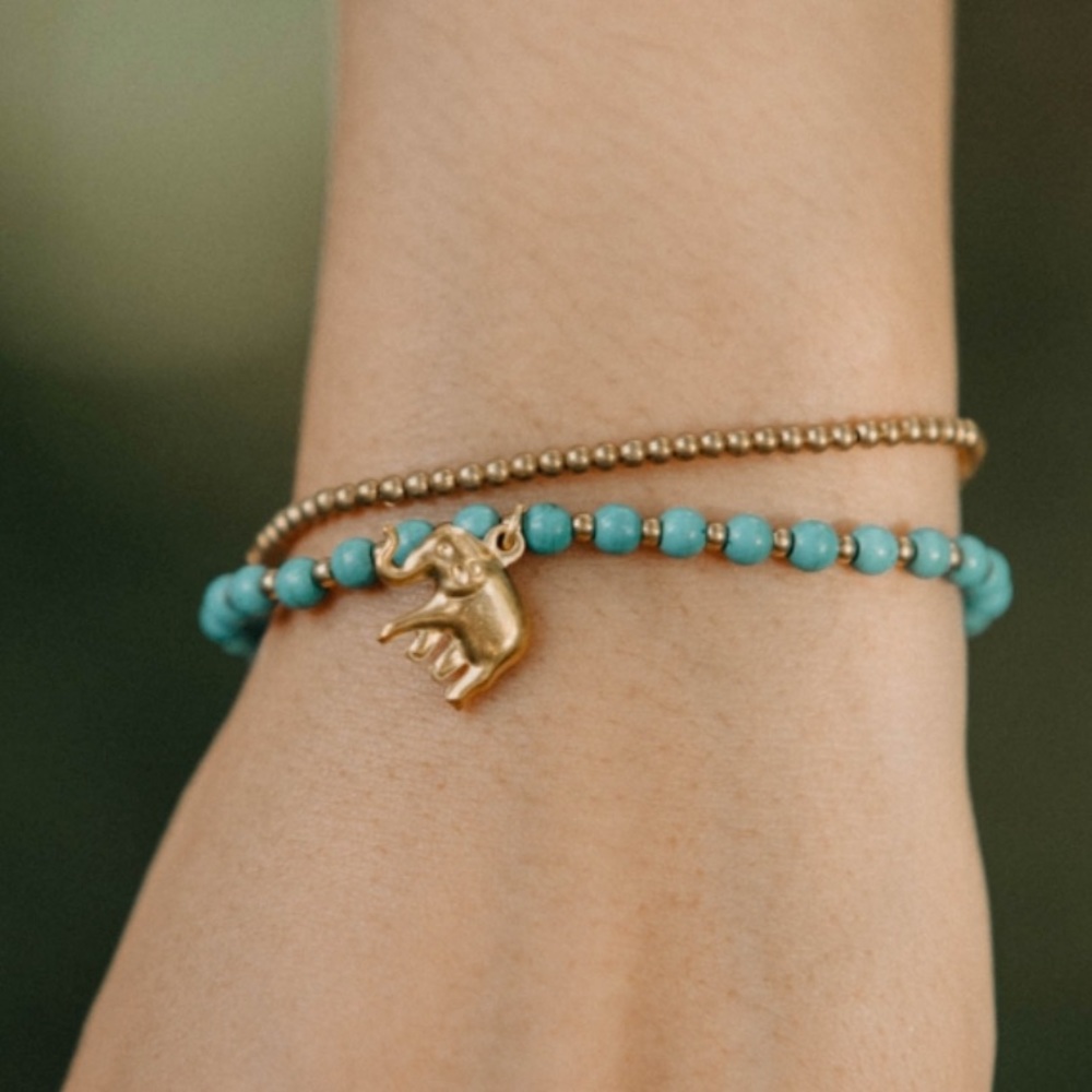 Thai Elephant & Turquoise Stone Charm Bracelet - Picture 3 of 3